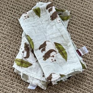 Milkbarn Panda Print Muslin burp cloths